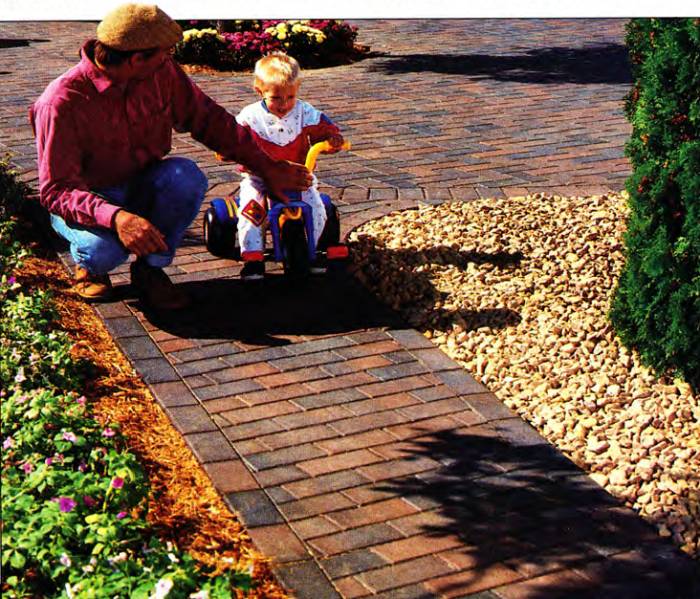 Beautiful pathway made of dry-laid pavers